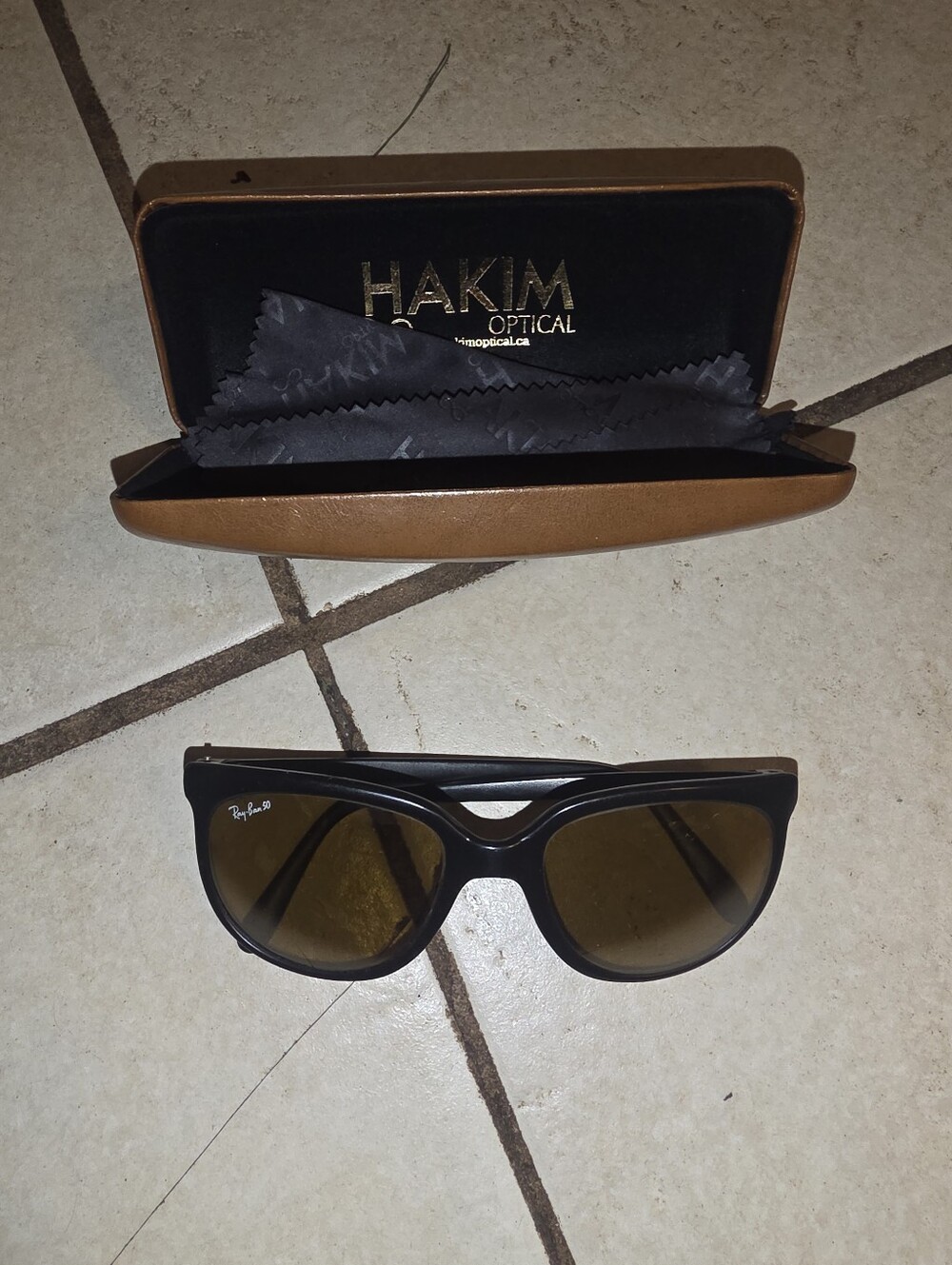 Vintage Bausch & Lomb sunglasses Ray-Ban 1980's! HTF! With Case & Cloth
